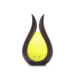 Kleiner Aromadiffusor für ätherische Öle mit Holzmaserung und Hohlraum