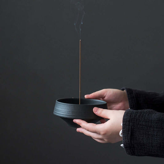 Brûleur d'encens rétro en céramique fait à la main