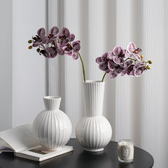 High-grade Living Room Table Decoration White American Striped Ceramic Vase