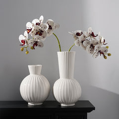 High-grade Living Room Table Decoration White American Striped Ceramic Vase