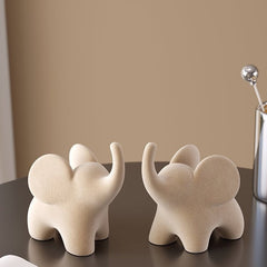 Décorations de petits ornements en forme d'éléphant floqué minimaliste moderne