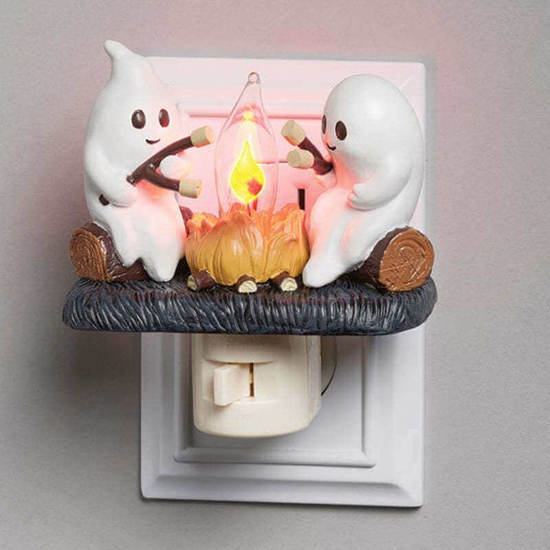 Veilleuse fantôme de feu de camp, veilleuse scintillante, 2 fantômes, prise de rôtissage, mur effrayant, feu guimauve, veilleuse pour décoration d'halloween, 2024