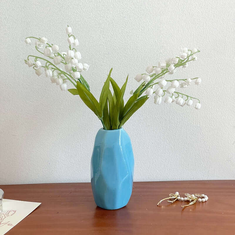 Colored Ceramic Small Vase Tabletop Decoration