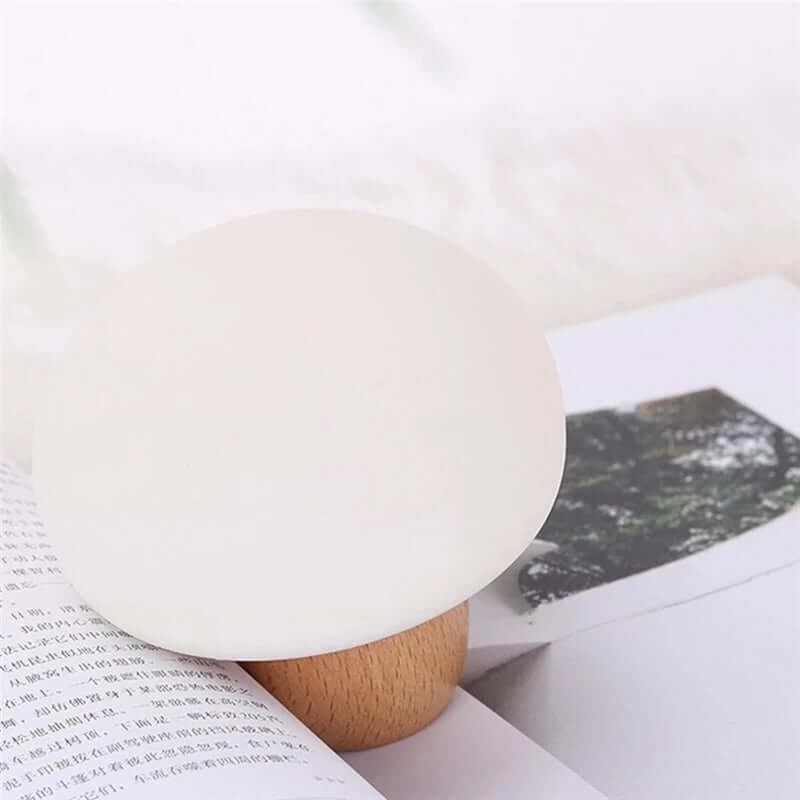 Lampe LED en Silicone, luminosité réglable, interrupteur en forme de champignon, Base en bois, minuterie, veilleuse, cadeau pour enfants