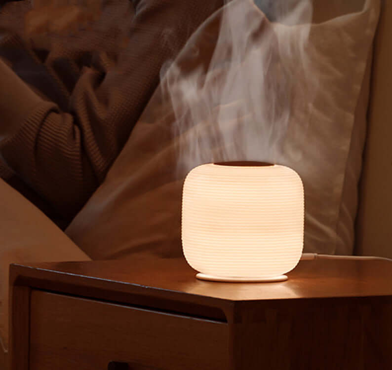 New USB Round Plain White Desktop Aromatherapy Machine Humidifier Creative LED Night Light