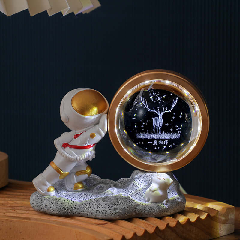 Astronaut Small Night Lamp 3D Inner Carving