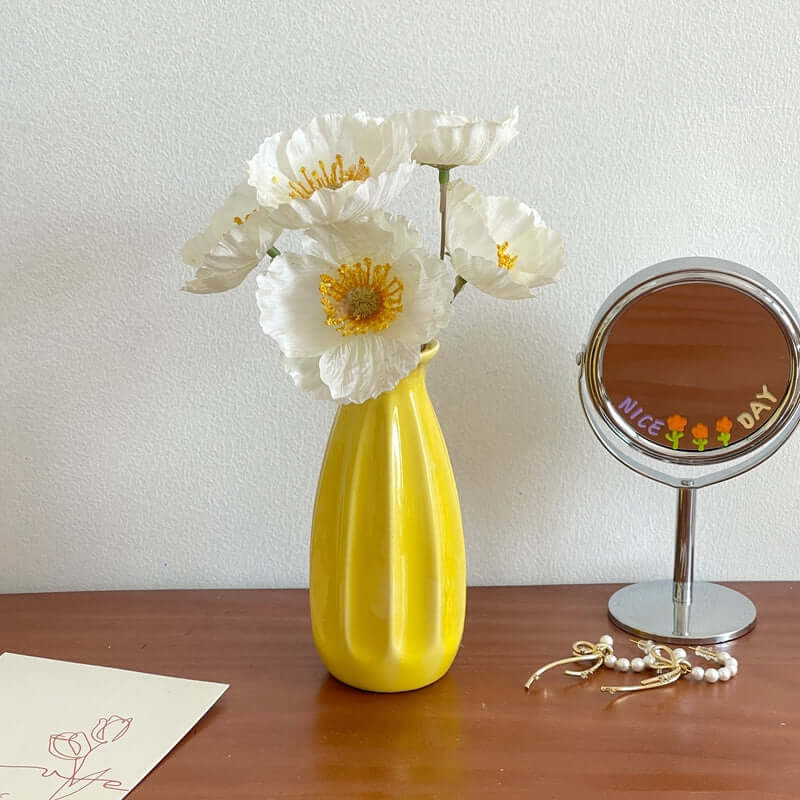 Colored Ceramic Small Vase Tabletop Decoration